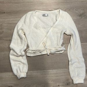 Hollister long sleeve wrap sweater white XXS